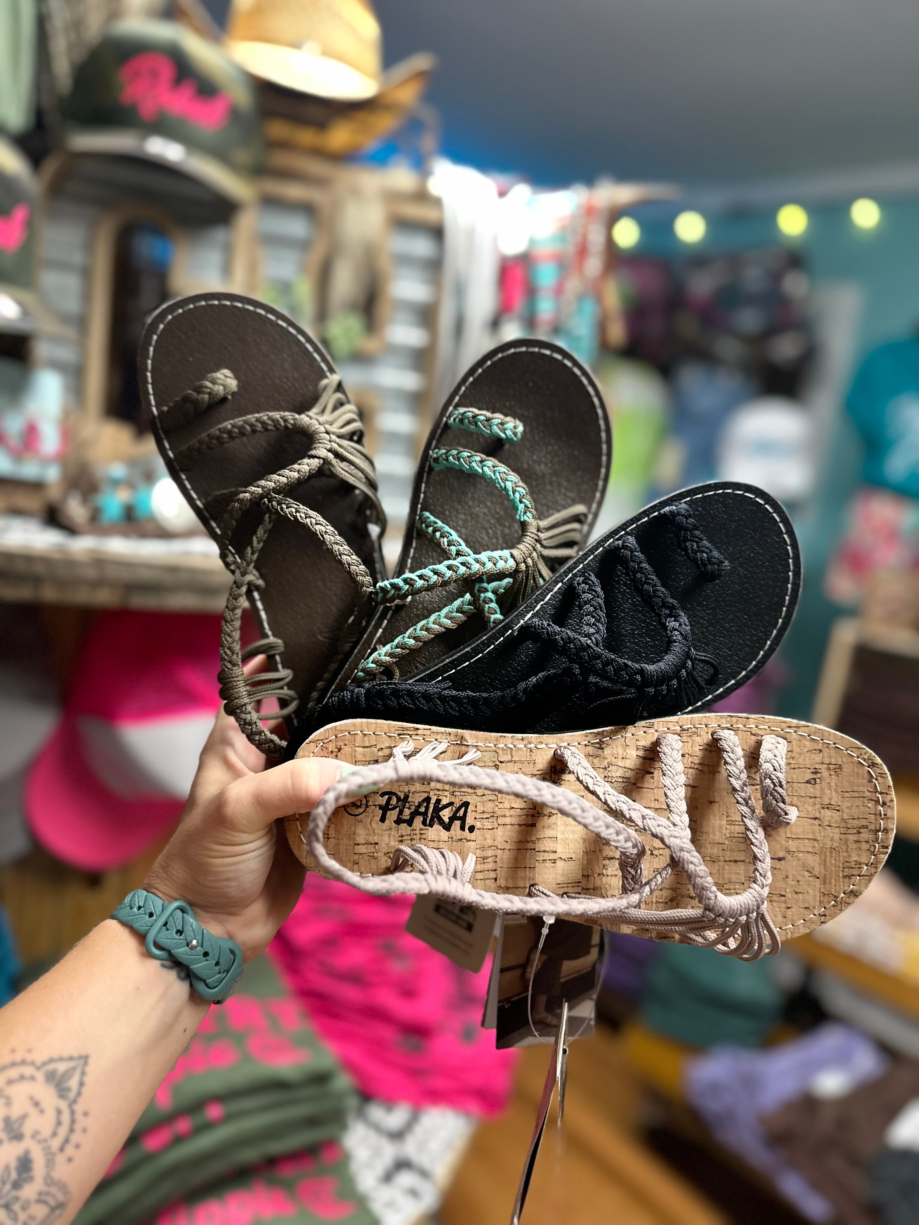 Plaka Sandals